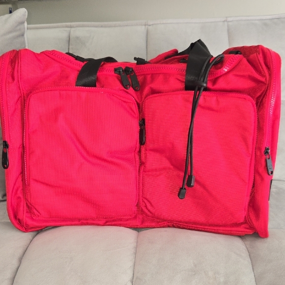 Champion Travel Bag *NWOT - Picture 2 of 6